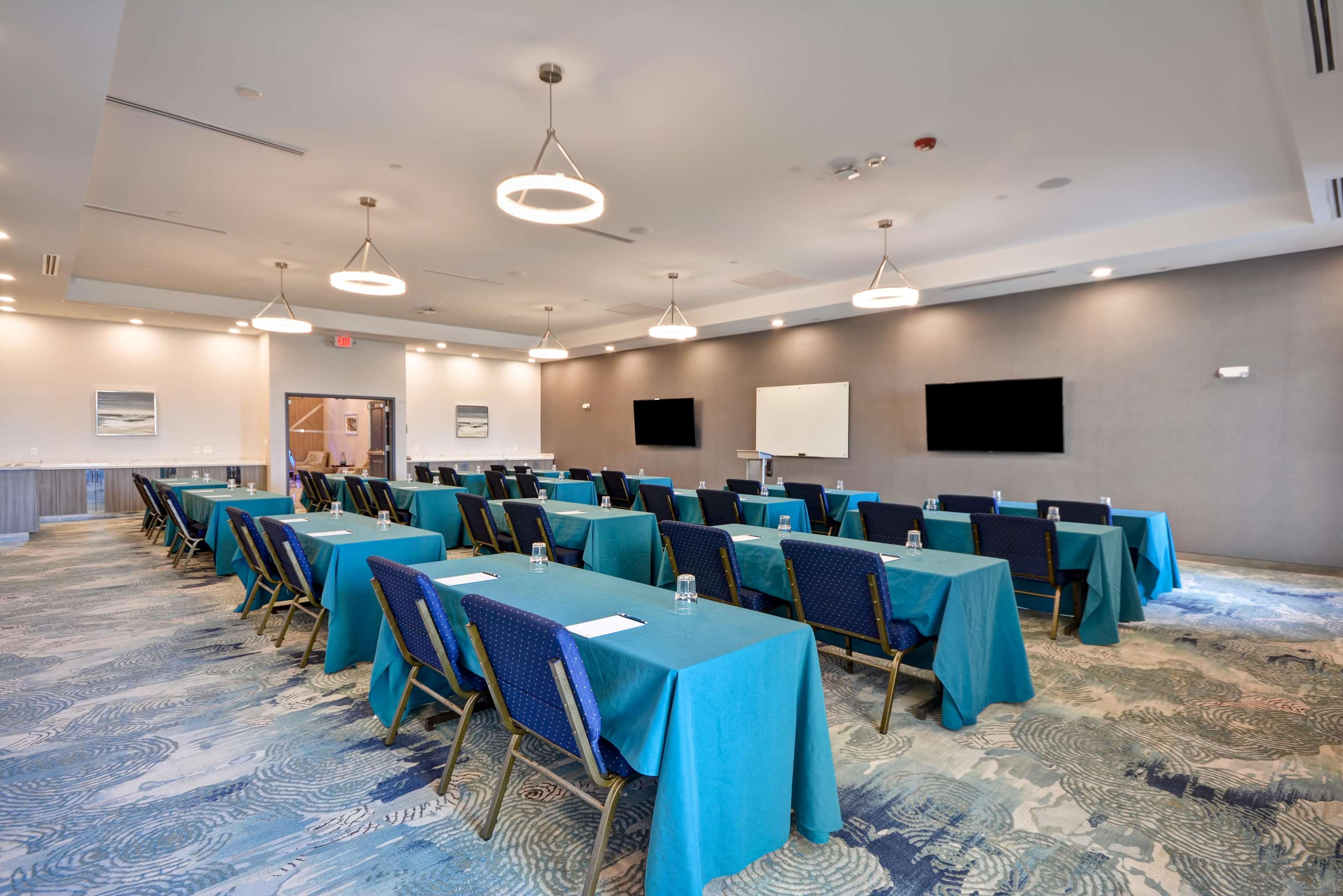 Homewood Suites By Hilton Conroe Extérieur photo